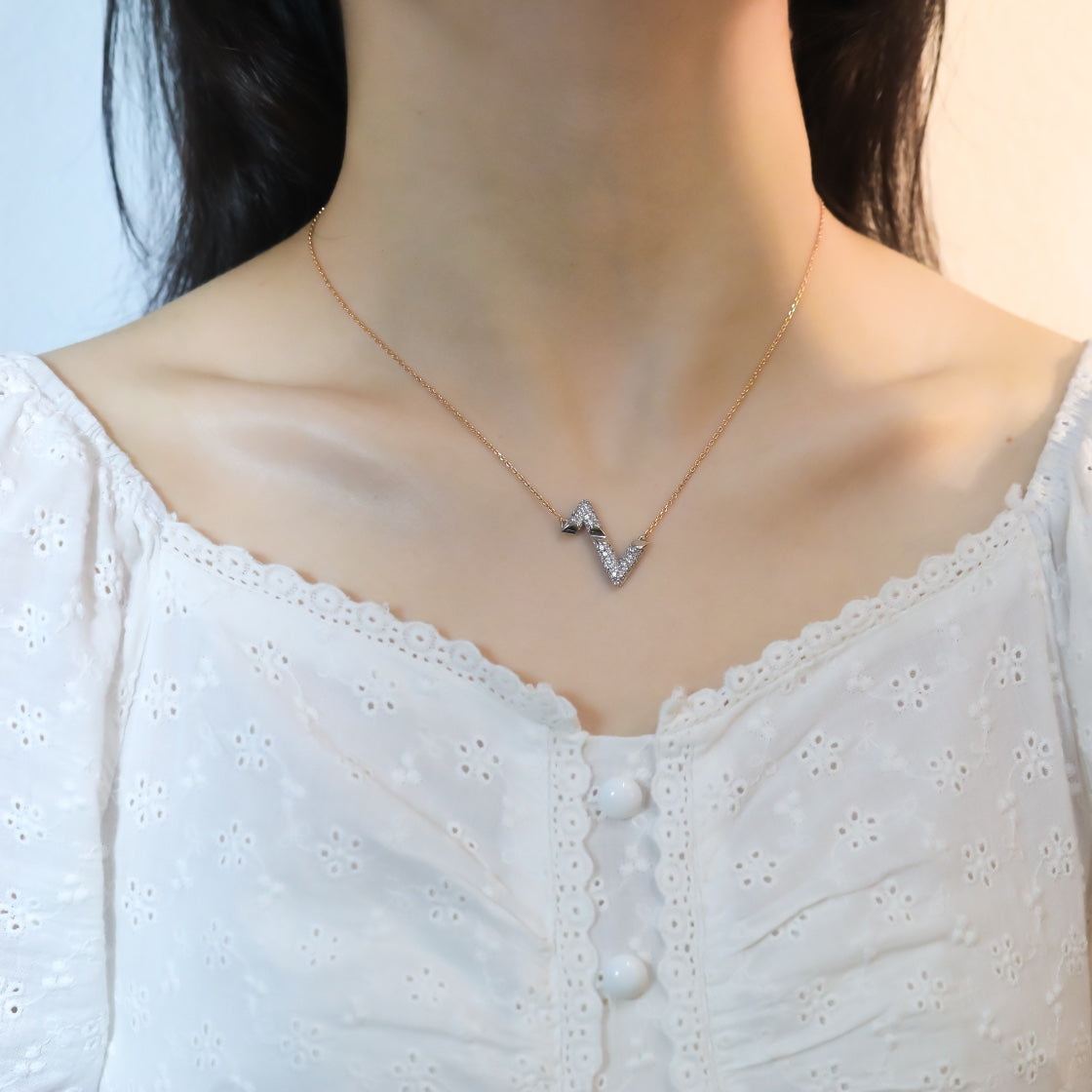 [Vera  Jewelry]VOLT SILVER DIAMOND PEDANT NECKLACE