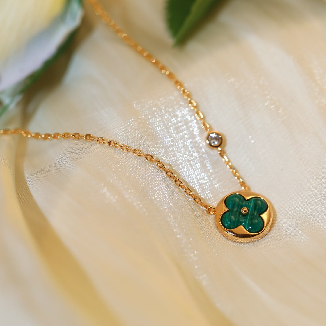 [Vera Jewelry]SUN PEDANT PINK GOLD 1 DIAMOND NECKLACE