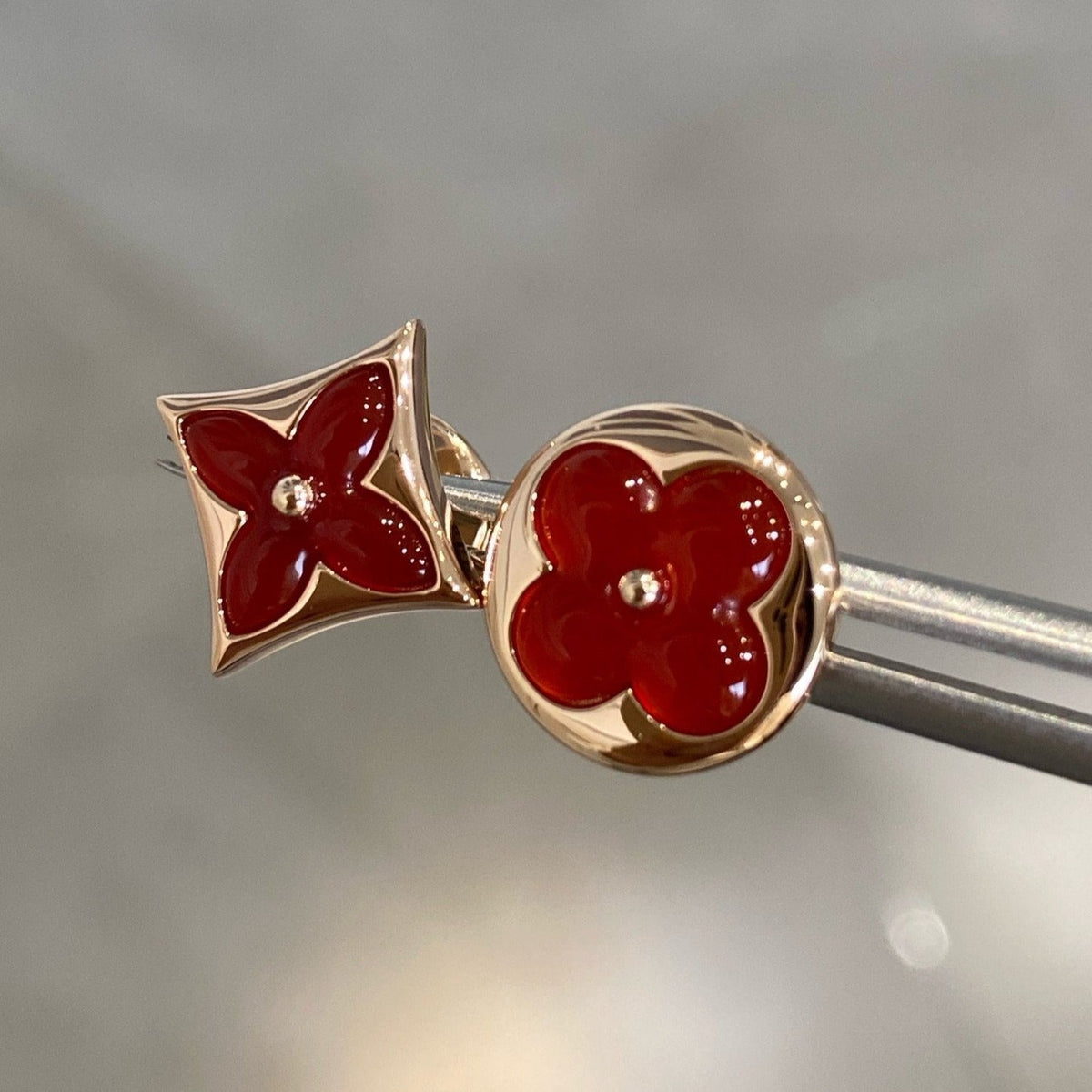 [Vera  Jewelry]STAR AND SUN PINK GOLD CARNELIAN STUD EARRINGS