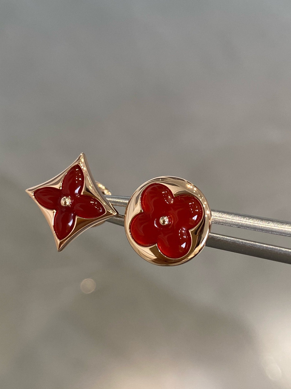 [Vera  Jewelry]STAR AND SUN PINK GOLD CARNELIAN STUD EARRINGS