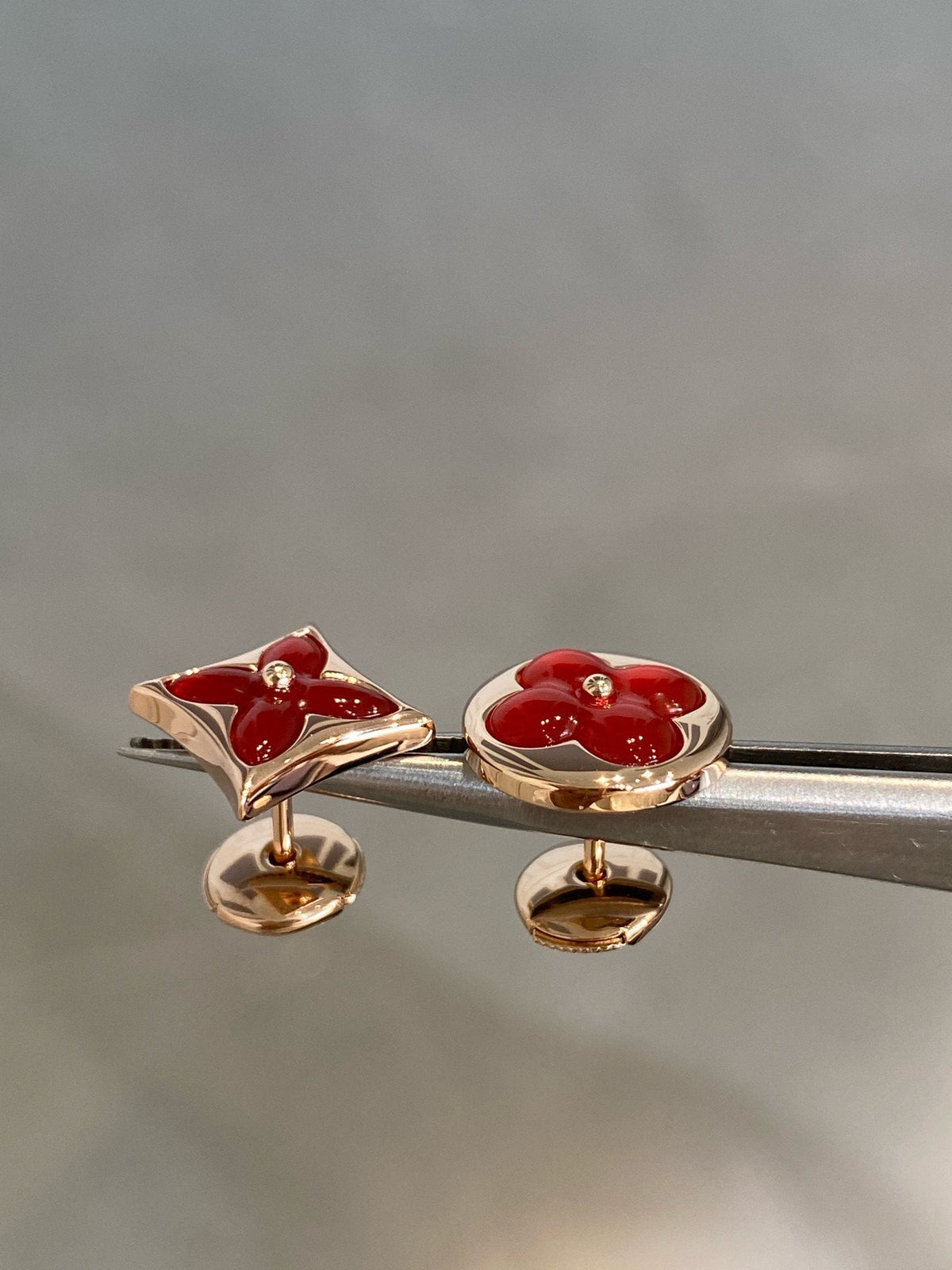 [Vera  Jewelry]STAR AND SUN PINK GOLD CARNELIAN STUD EARRINGS