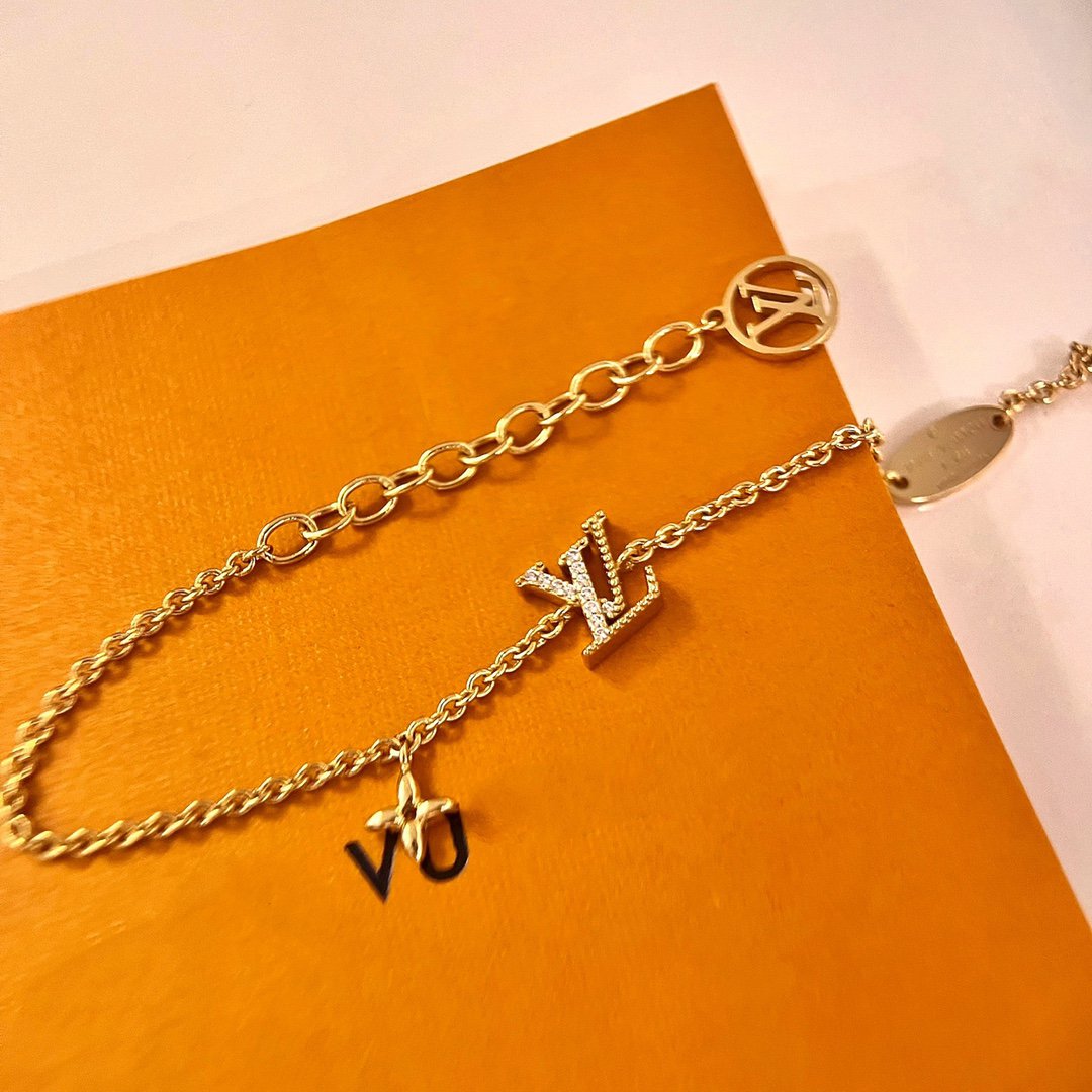 [Vera Jewelry]LOGO STAR MOTIF GOLD BRACELET