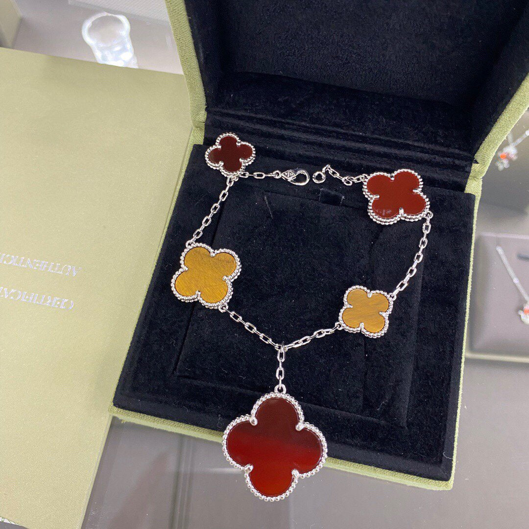 [Vera Jewelry]CLOVER 5 MOTIFS SIVLER CARNELIAN TIGER EYE BRACELET