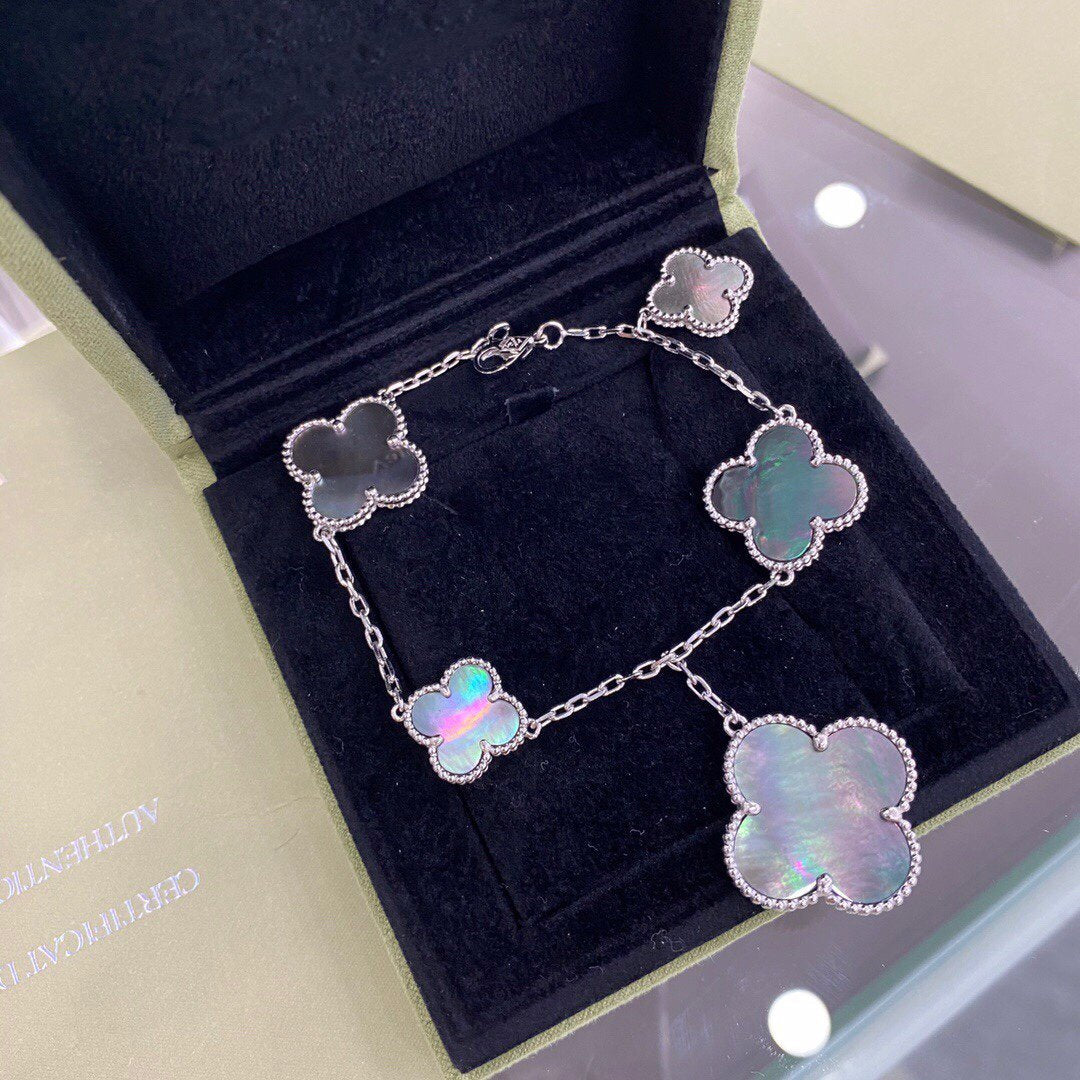 [Vera Jewelry]CLOVER 5 MOTIFS SIVLER DARK MOP BRACELET