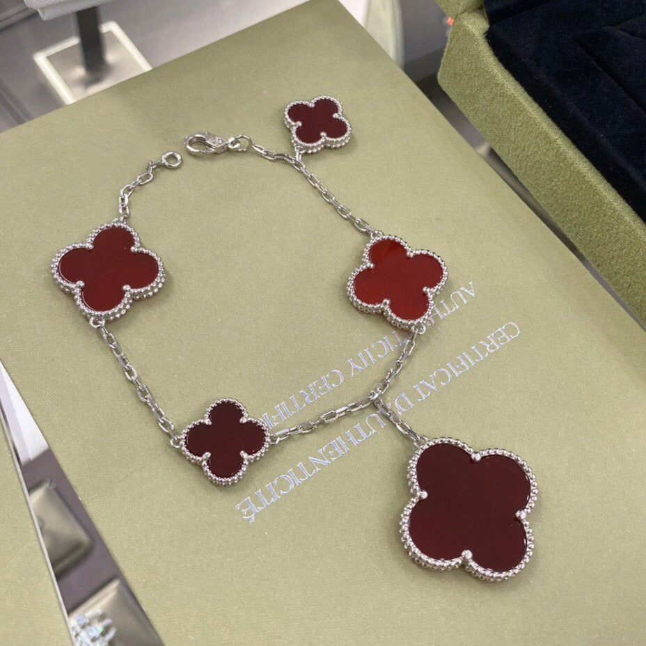 [Vera  Jewelry]CLOVER 5 MOTIFS SIVLER CARNELIAN BRACELET
