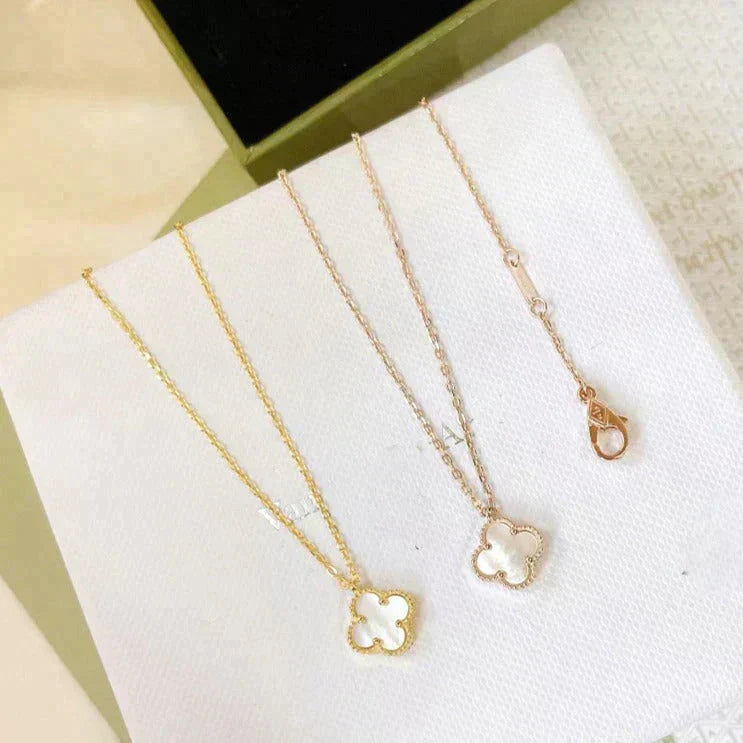 [Vera  Jewelry]CLOVER MINI 9.5MM WHITE MOTHER-OF-PEARL NECKLACE