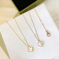 [Vera Jewelry]CLOVER MINI 9.5MM WHITE MOTHER-OF-PEARL NECKLACE