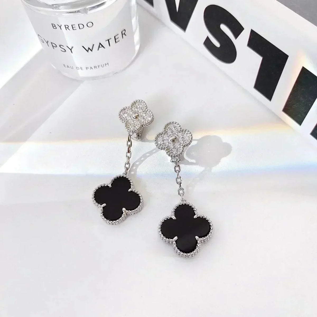 [Vera Jewelry]CLOVER 2 MOTIFS  DIAMOND ONYX EARRINGS SILVER
