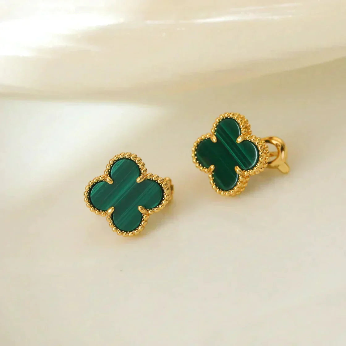 [Vera  Jewelry]CLOVER MEDIUM 1 MOTIFS MALACHITE  EARRINGS