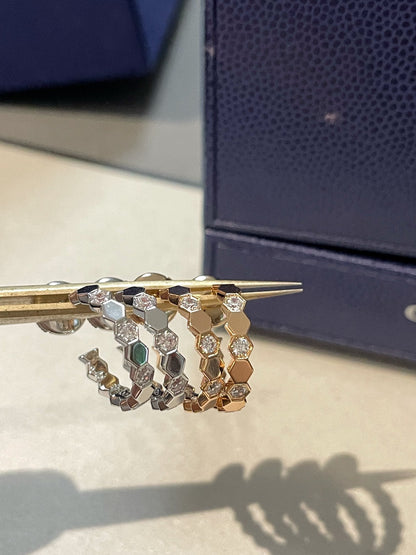 [Vera  Jewelry]Hollow Design Four-Leaf Clover Flower Shape Earrings