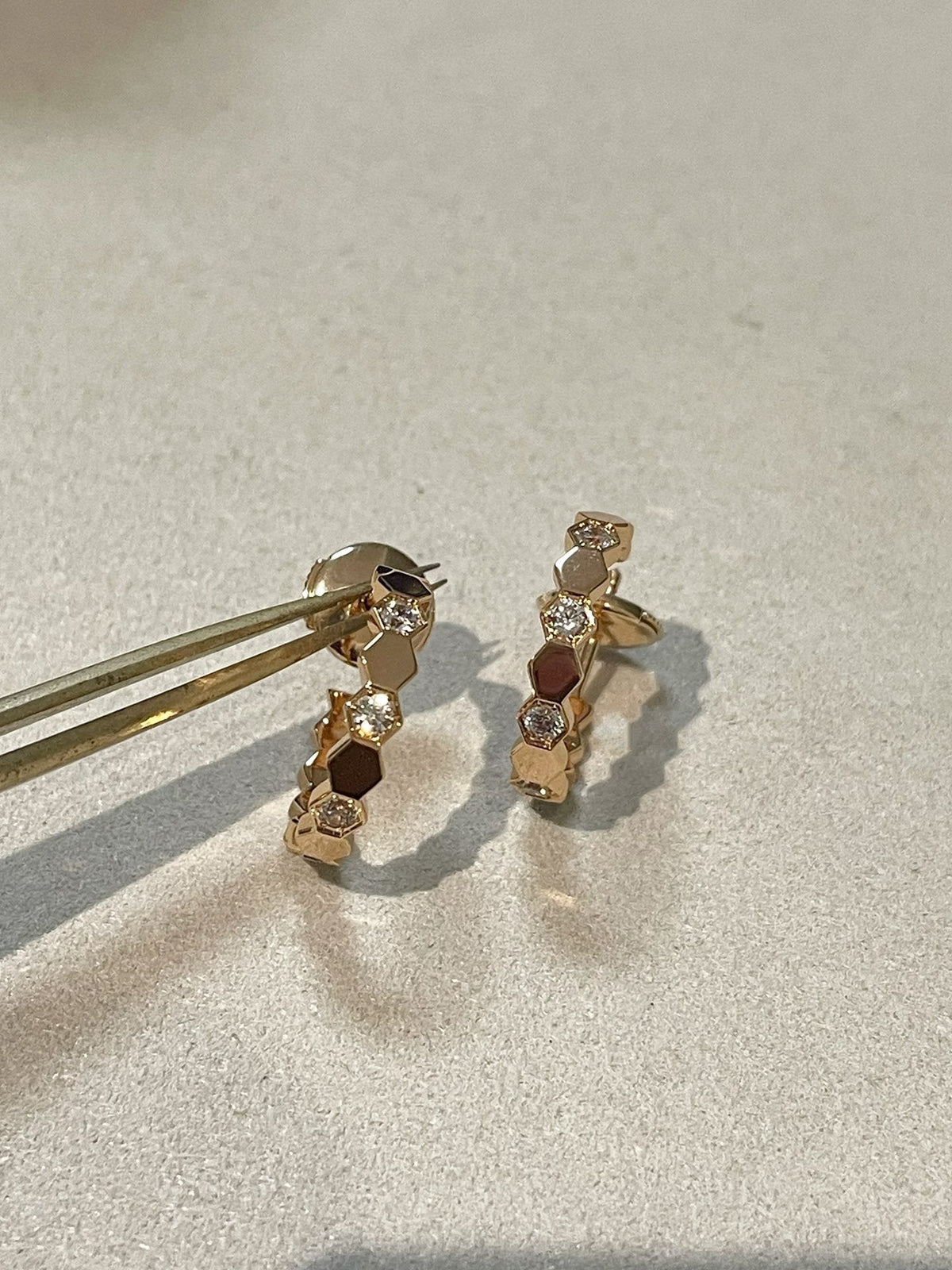 [Vera  Jewelry]Hollow Design Four-Leaf Clover Flower Shape Earrings