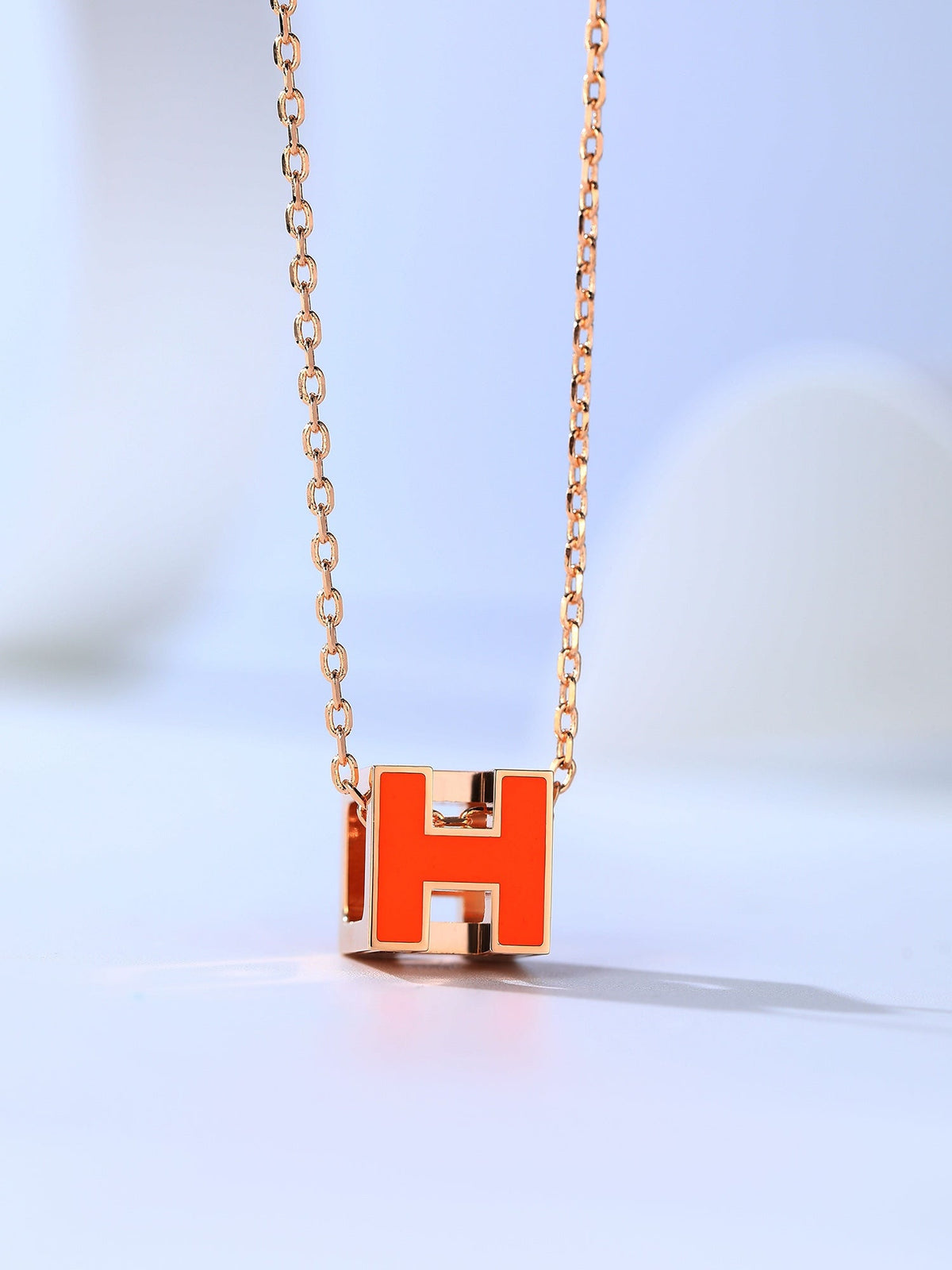 [Vera  Jewelry]H CAGE PINK GOLD NECKLACE