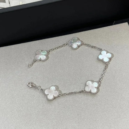 [Vera  Jewelry]LUCKY CLOVER 5-MOTIF BRACELET - WHITE MOTHER-OF-PEARL COLLECTION
