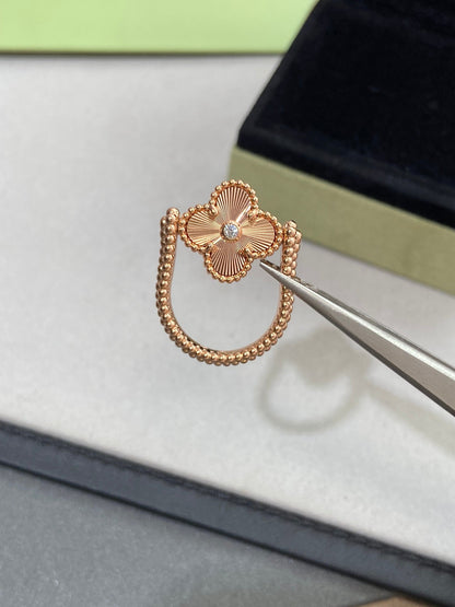 [Vera  Jewelry]CLOVER RIVERSIBLE ROSE GOLD RING