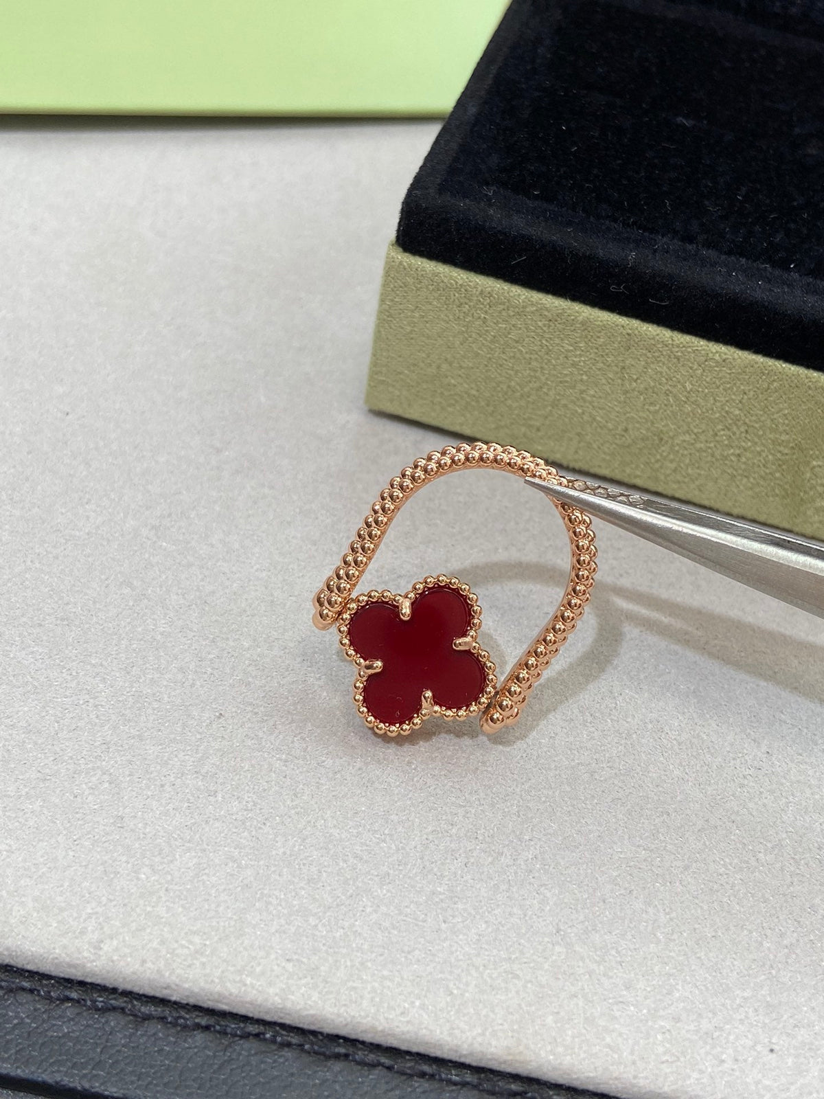 [Vera  Jewelry]CLOVER RIVERSIBLE PINK GOLD RING