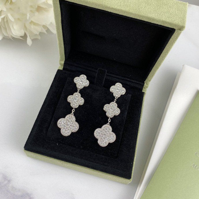[Vera Jewelry]CLOVER 3 MOTIF DIAMOND SILVER DROP EARRINGS