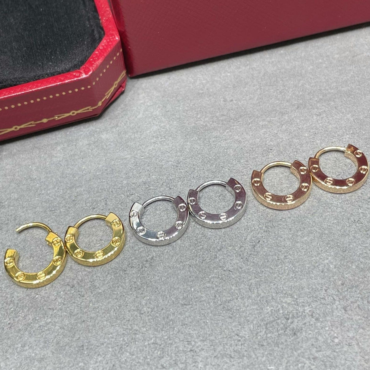 [Vera  Jewelry]LOVE MINI EARRINGS