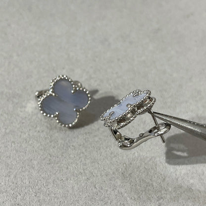 [Vera  Jewelry]CLOVER CHALCEDONY SILVER STUD EARRINGS