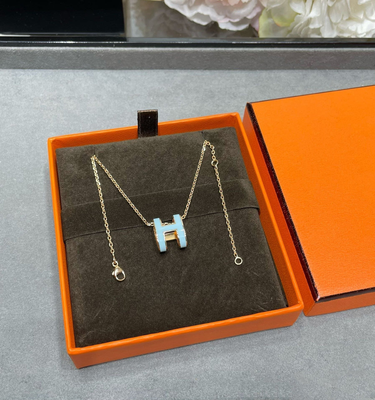 [Vera Jewelry]POP H SKY BLUE NECKLACE