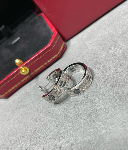 [Vera  Jewelry]LOVE CERAMIC DIAMOND PAVED SILVER EARRINGS