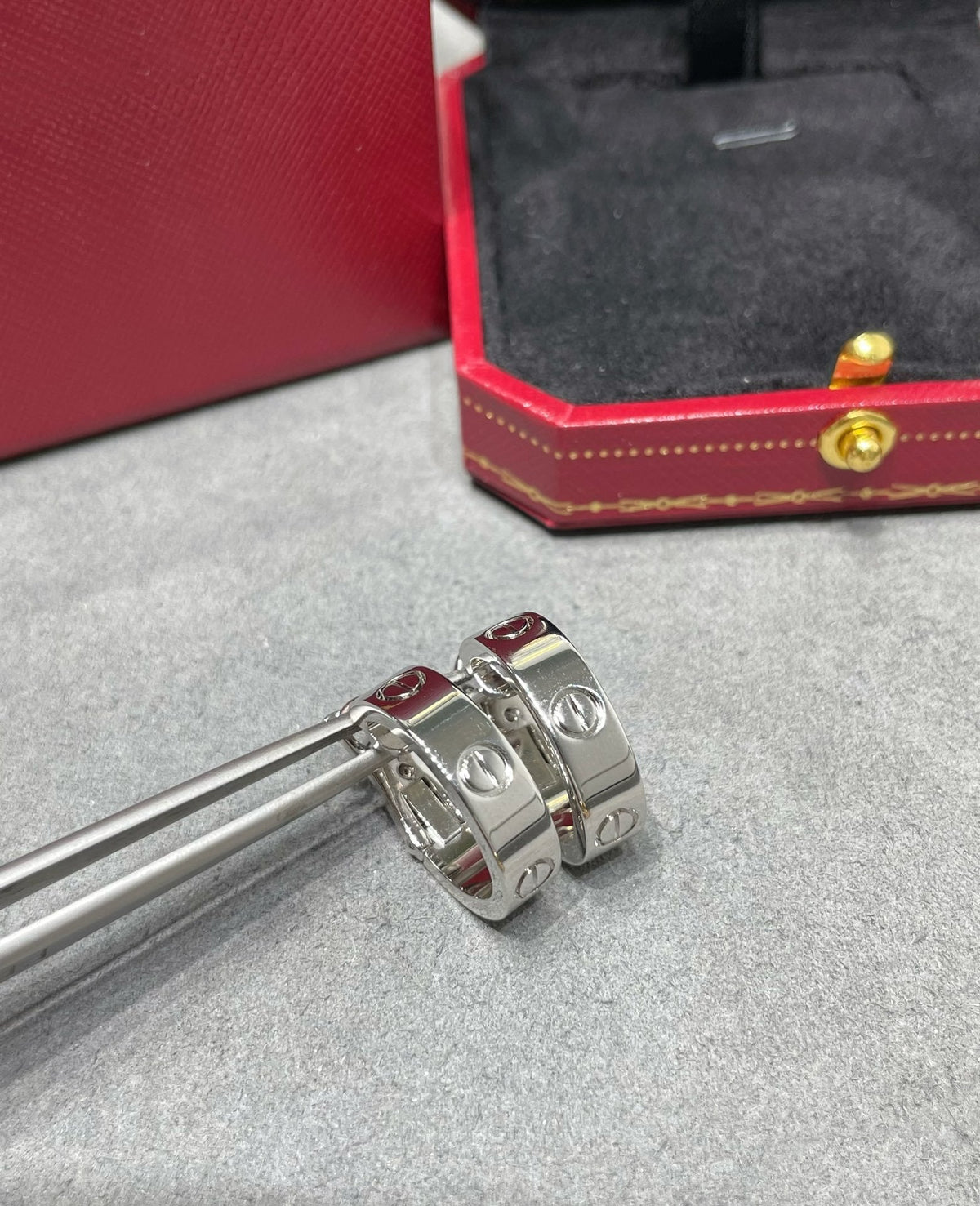 [Vera  Jewelry]LOVE 5.5MM EARRINGS