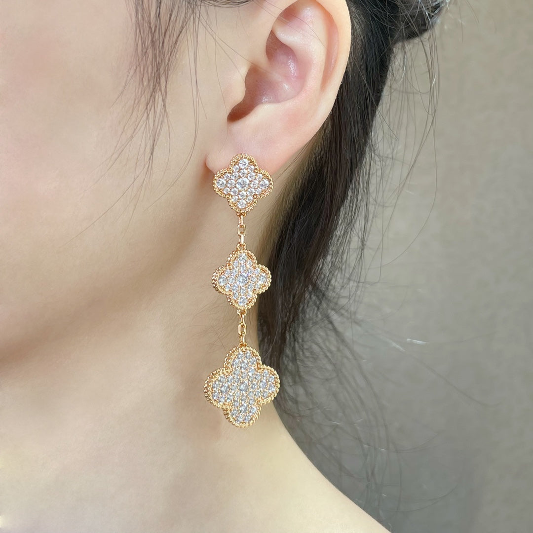 [Vera  Jewelry]CLOVER 3 MOTIFS DIAMOND PAVED ROSE GOLD EARRINGS