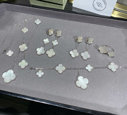 [Vera Jewelry]CLOVER 5 MOTIF WHITE MOP SILVER BRACELET