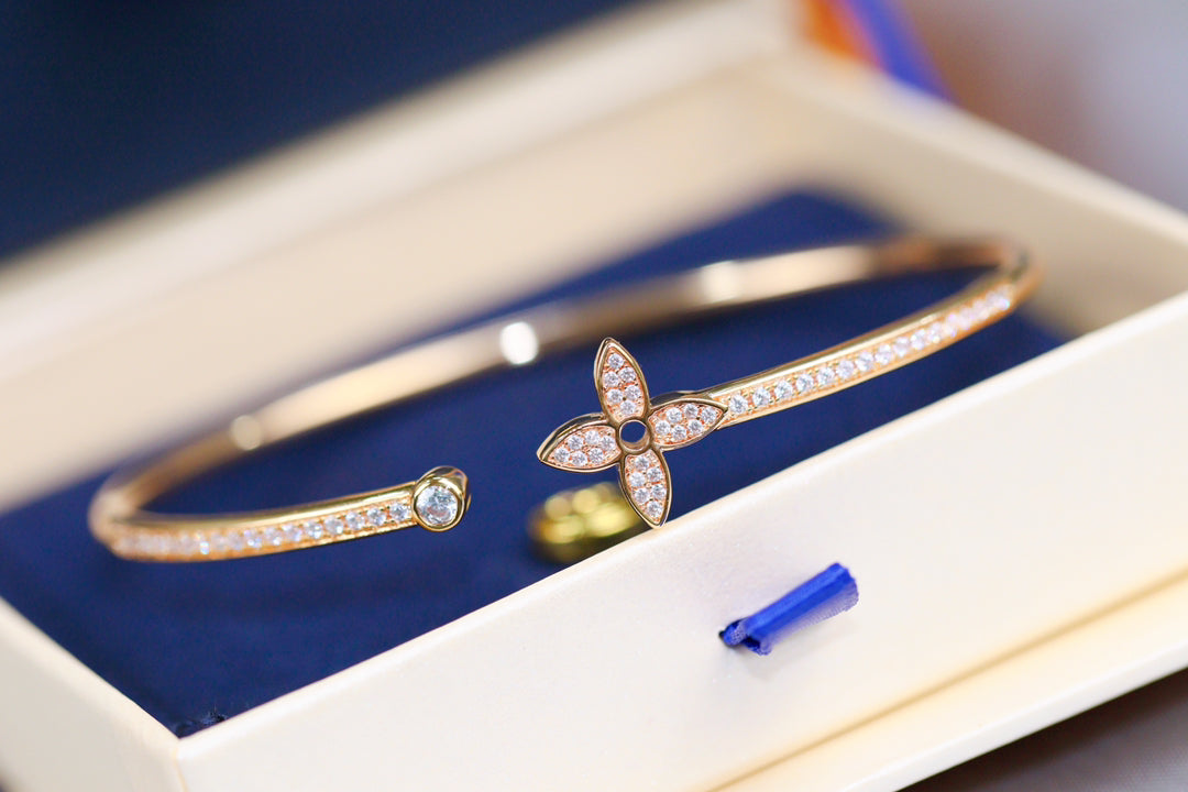 [Vera  Jewelry]IDYLLE PINK GOLD OPEN BRACELET DIAMOND PAVED