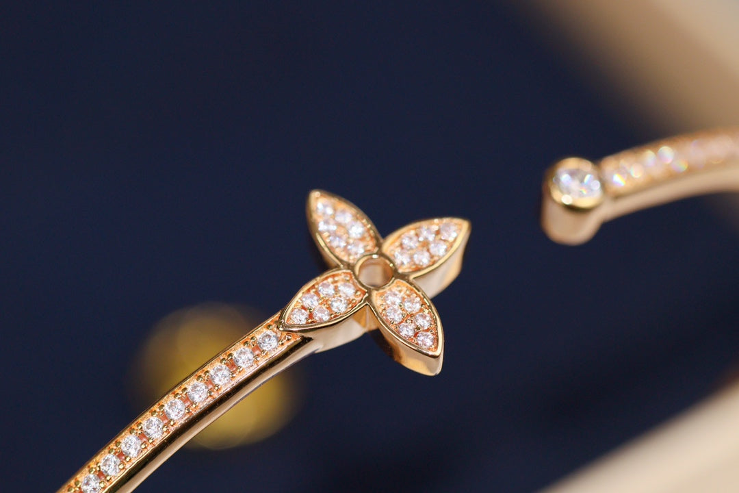 [Vera  Jewelry]IDYLLE PINK GOLD OPEN BRACELET DIAMOND PAVED