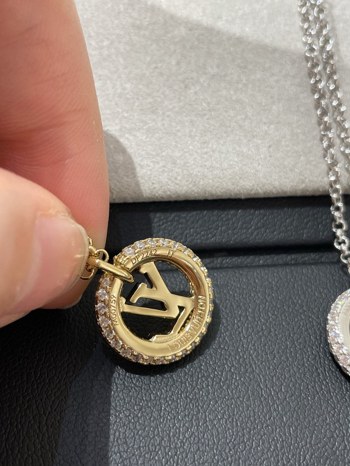 [Vera  Jewelry]BY NIGHT DIAMOND PAVED NECKLACE