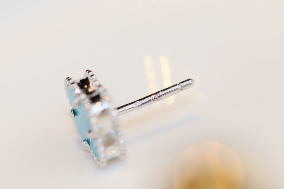 [Vera  Jewelry]CLOVER MINI TURQUOISE SILVER STUD EARRINGS