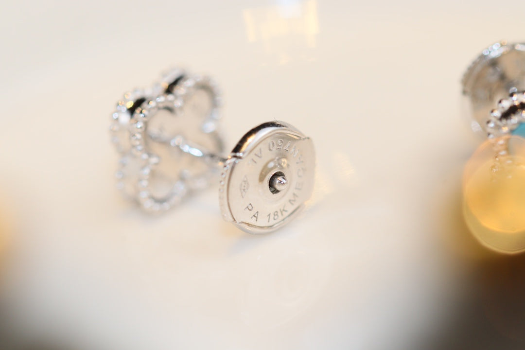 [Vera  Jewelry]CLOVER MINI TURQUOISE SILVER STUD EARRINGS