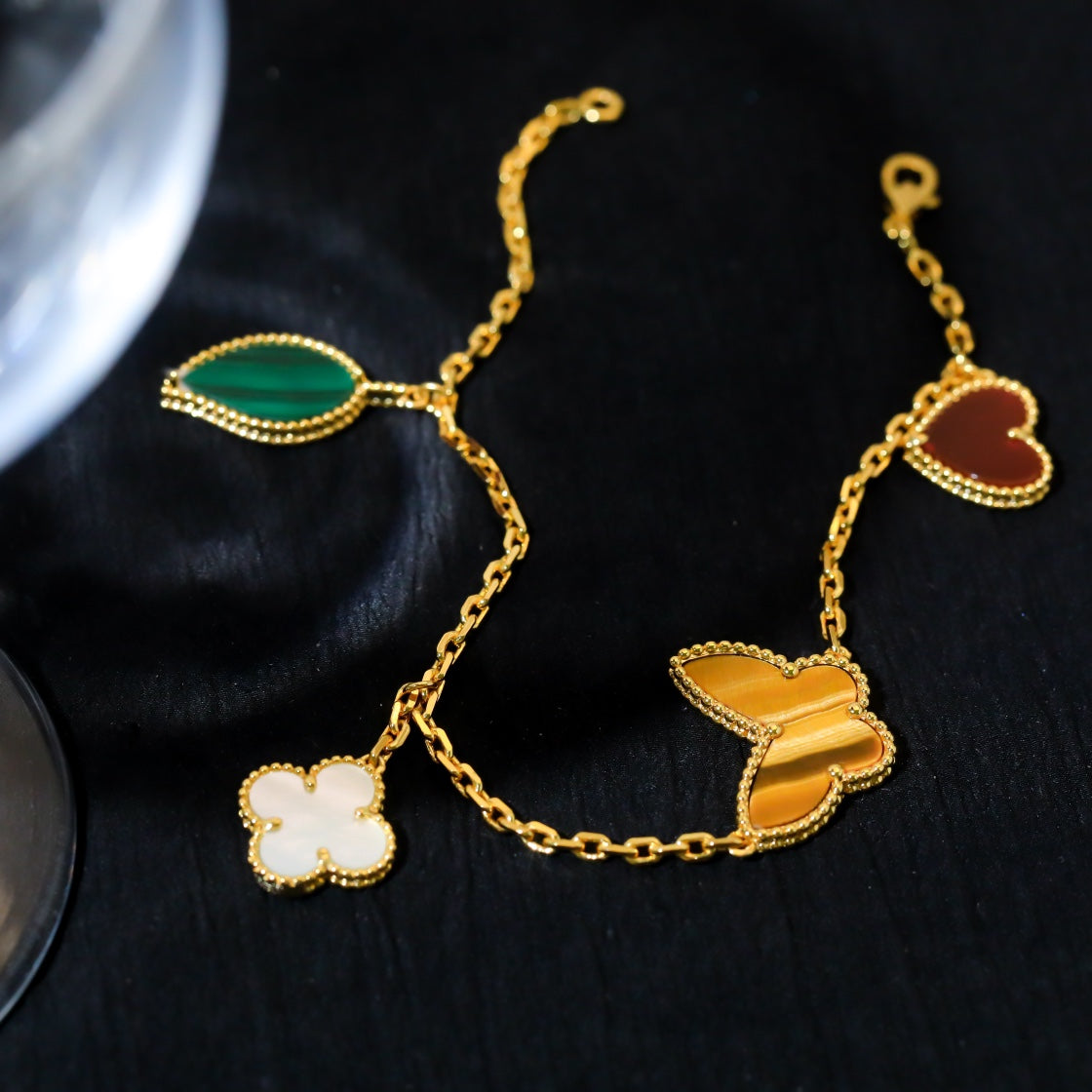 [Vera Jewelry]LUCKY SPRING 5 MOTIF GOLD BRACELET