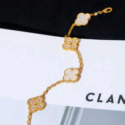 [Vera  Jewelry]LUCKY CLOVER 5-MOTIF BRACELET - WHITE MOTHER-OF-PEARL COLLECTION