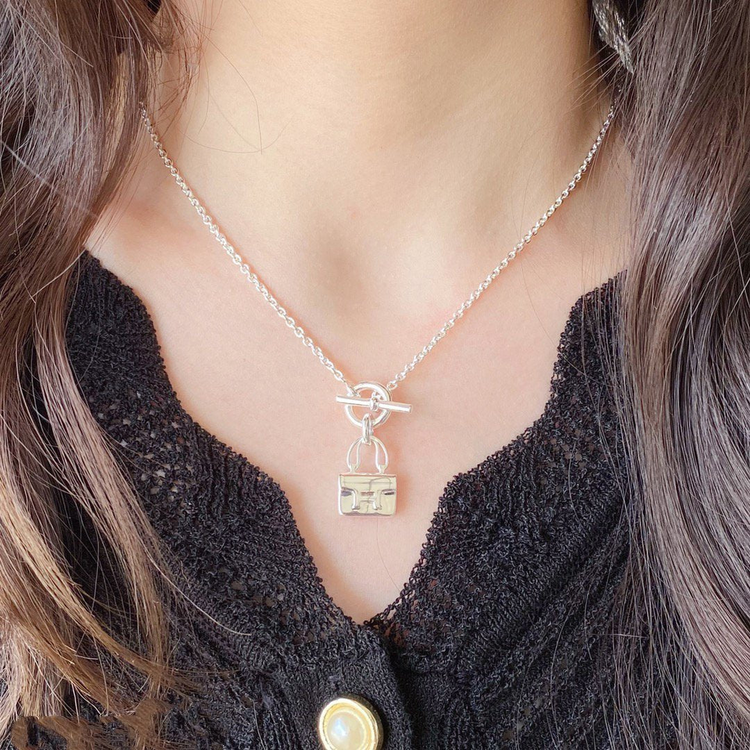 [Vera  Jewelry]CONSTANCE PEDANT SILVER NECKLACE
