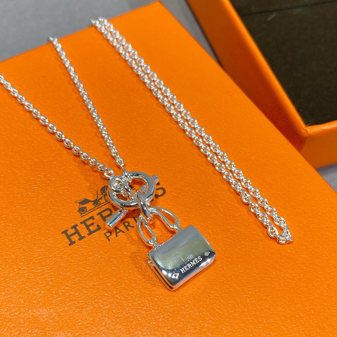 [Vera  Jewelry]CONSTANCE PEDANT SILVER NECKLACE