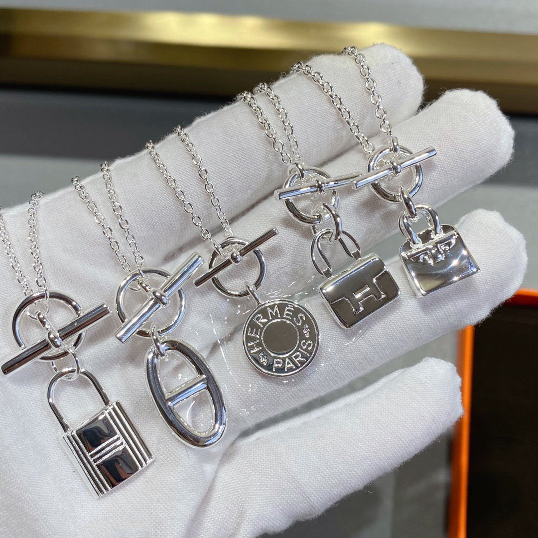[Vera  Jewelry]CONSTANCE PEDANT SILVER NECKLACE