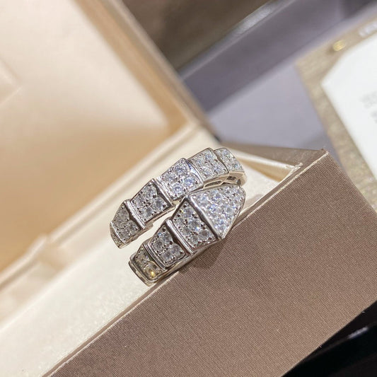 [Vera]SERPENTI RING SILVER DIAMOND PAVED