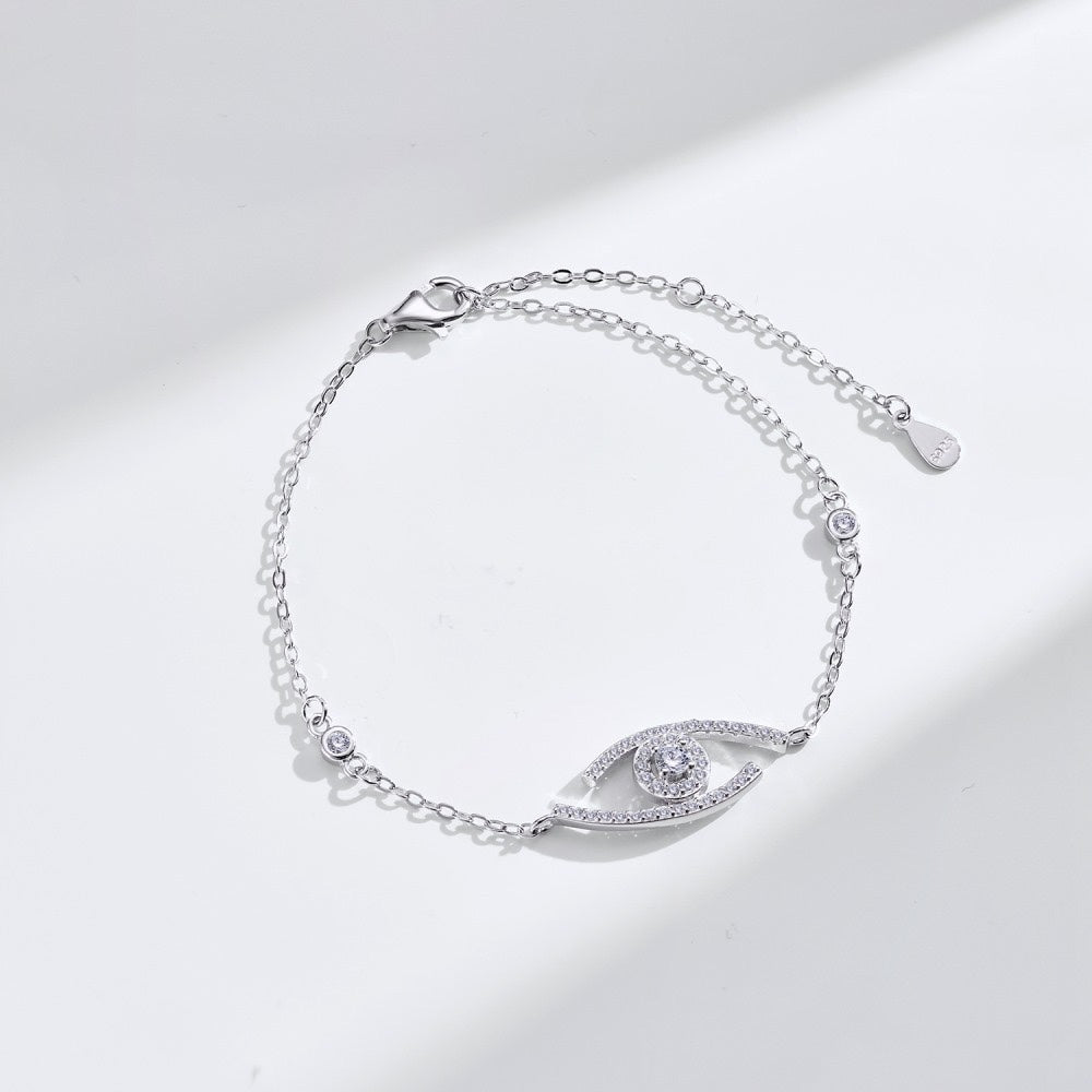 [Vera  Jewelry]Lucky Eye Pave-Set Diamond Bracelet