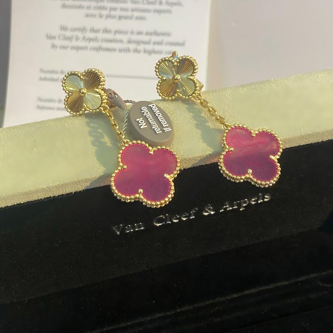[Vera  Jewelry]Vera  Jewelry CLOVER 2 MOTIF PINK ENAMEL EARRINGS