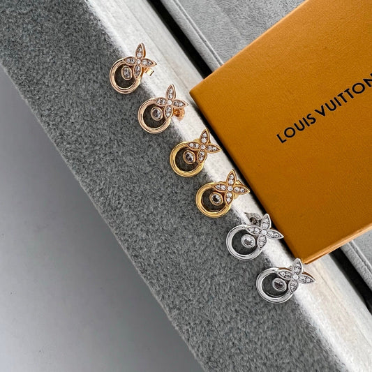 [Vera Jewelry]モノグラム・ダイヤモンド・イヤリング
