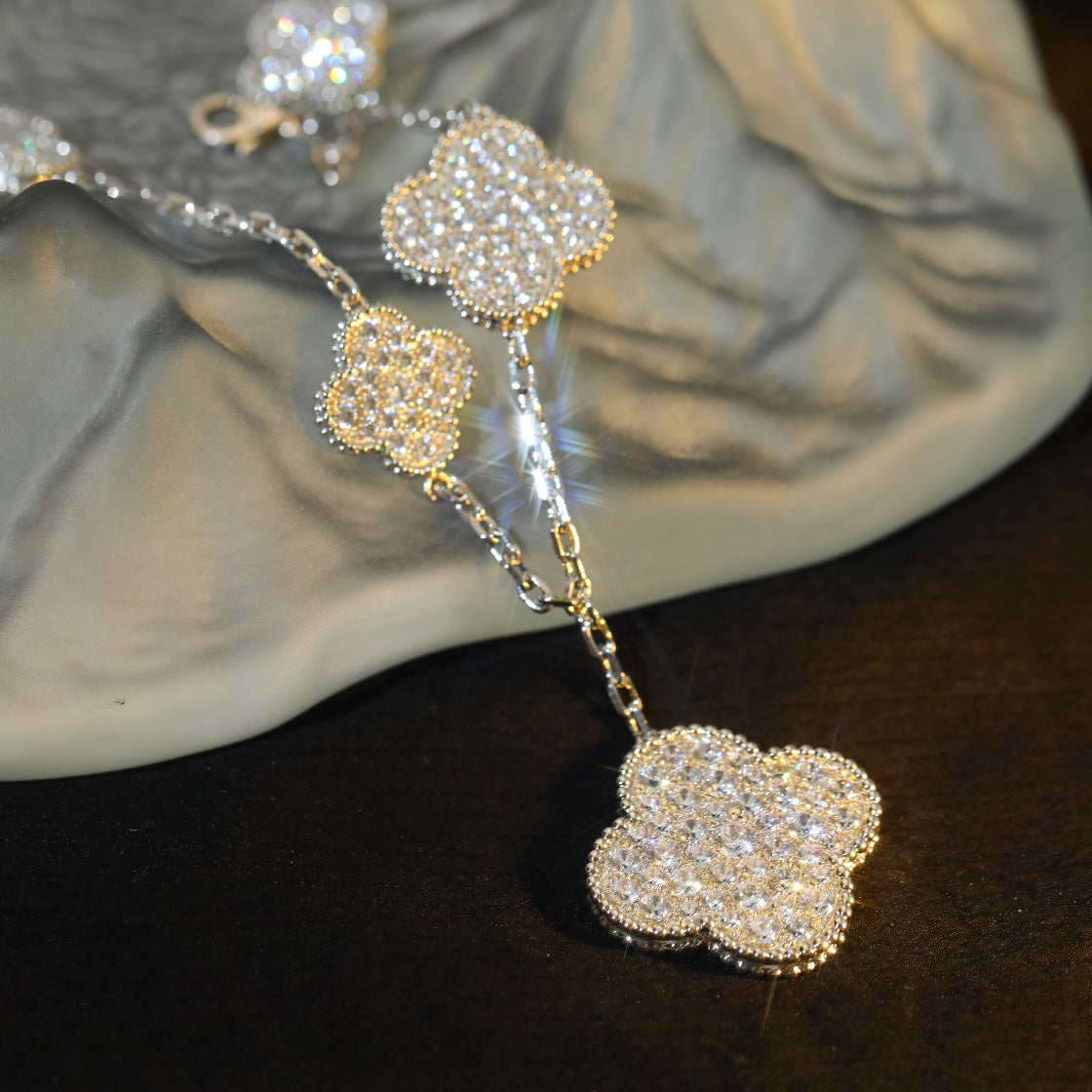 [Vera Jewelry]CLOVER BRACELET 5 MOTIF SILVER DIAMOND PAVED