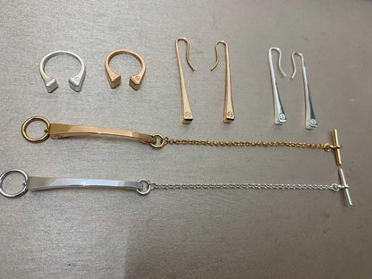 [Vera  Jewelry]THE CONE RIVET RING IS OPEN AND ONE SIZE FITS ALL