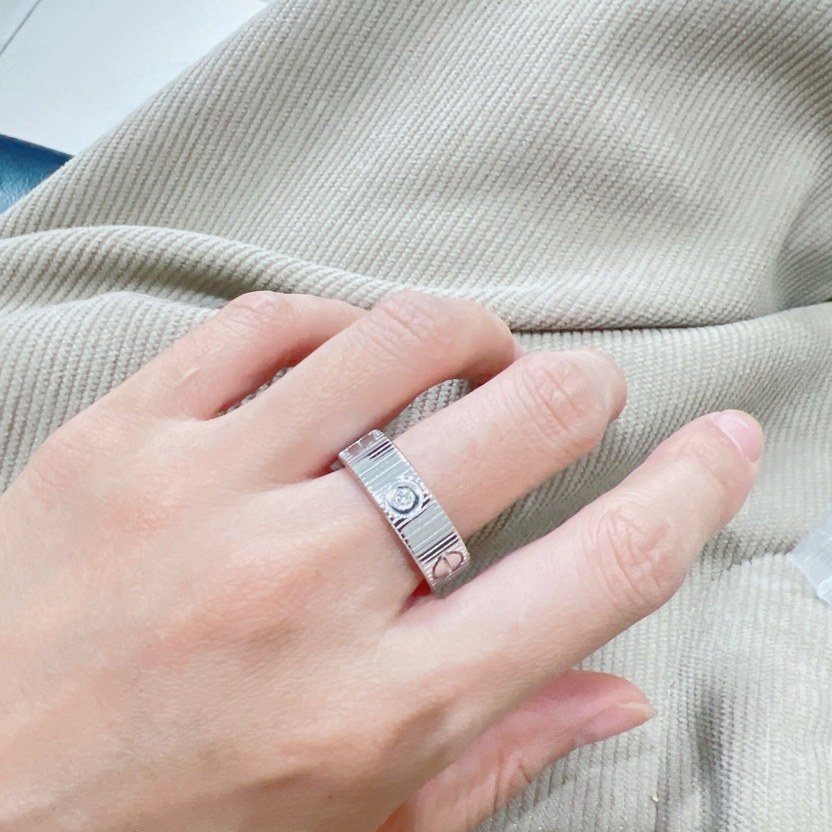 [Vera Jewelry]LOVE UNLIMITED 3ダイヤモンドリング