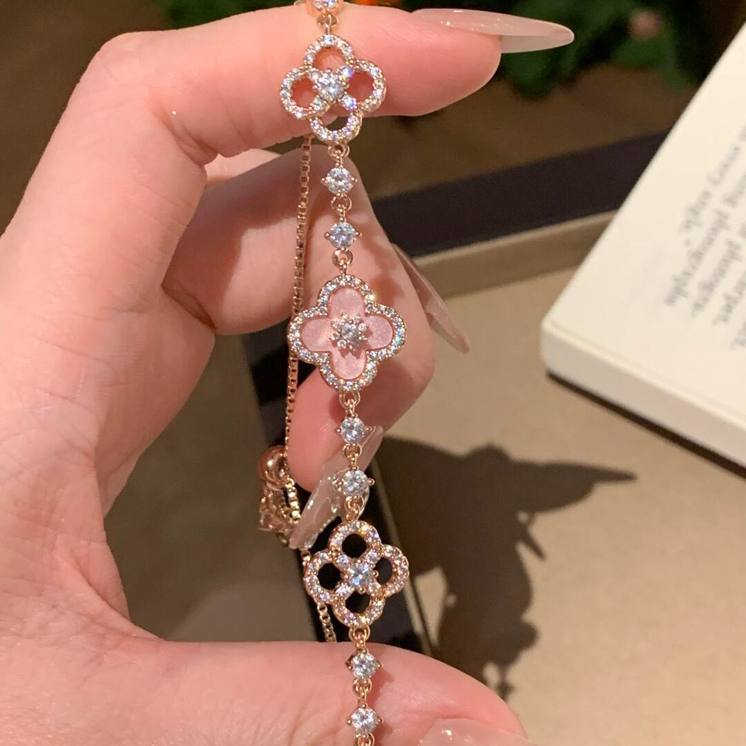 [Vera Jewelry]CLOVER 5 MOTIF PINK BLUE RED WHITE BRACELET