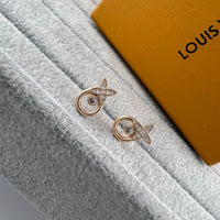 [Vera Jewelry]MONOGRAM DIAMOND EARRINGS