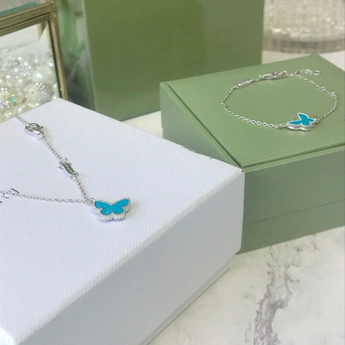[Vera Jewelry]BUTTERFLY TURQUOISE BUTTERFLY BRACELET SILVER