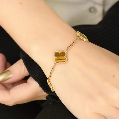 [Vera  Jewelry]LUCKY CLOVER 5-MOTIF BRACELET -  TIGER’S EYE COLLECTION