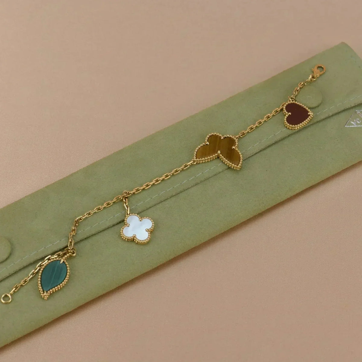[Vera Jewelry]LUCKY SPRING 5 MOTIF GOLD BRACELET