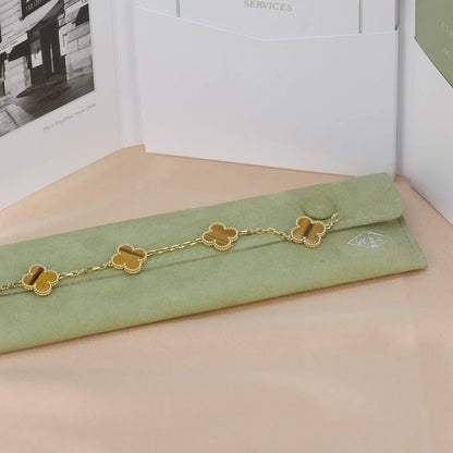 [Vera  Jewelry]LUCKY CLOVER 5-MOTIF BRACELET -  TIGER’S EYE COLLECTION